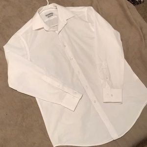 White button-down fitted dress-shirt